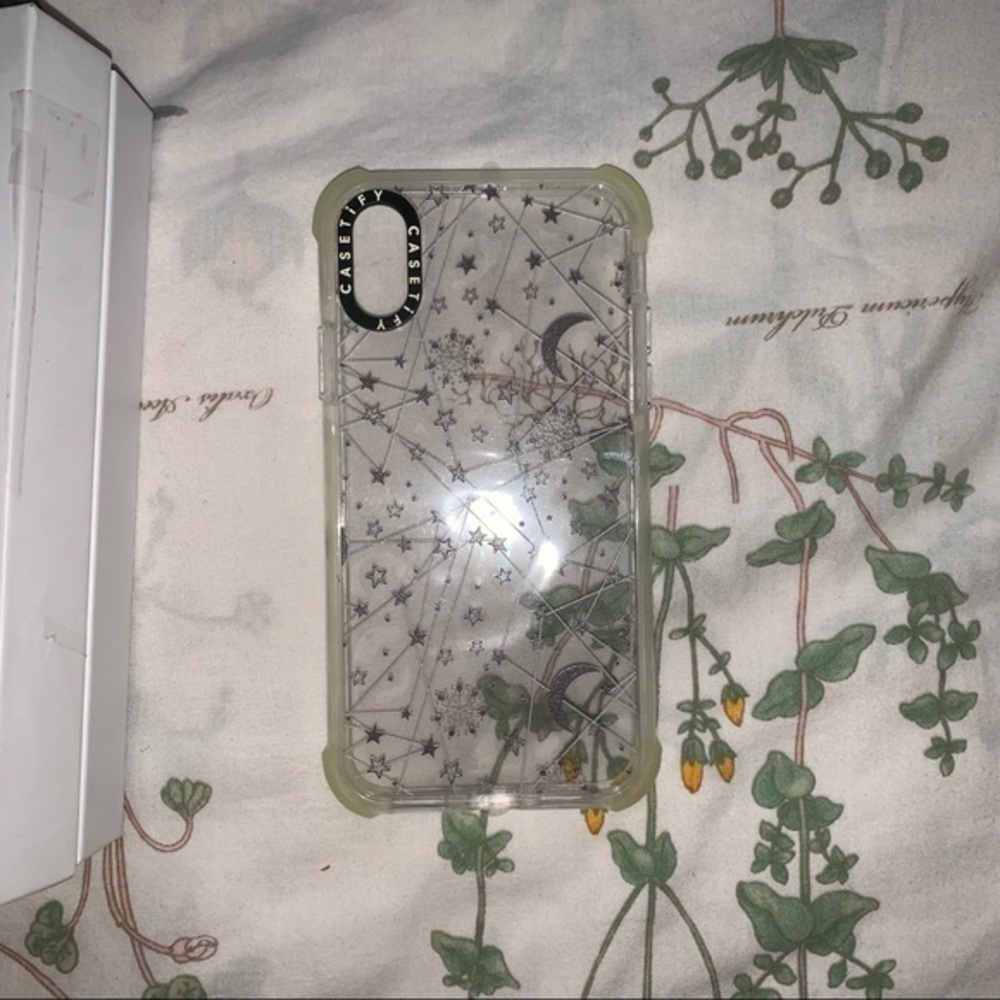 Castify XS iPhone case - Picture 3 of 4